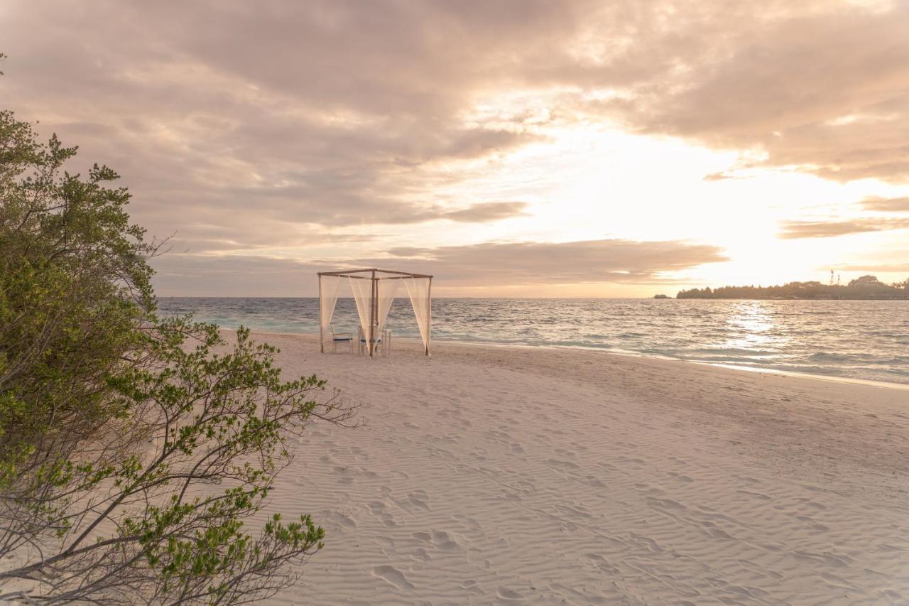 Malahini Kuda Bandos Resort Kuzey Male Atolü Dış mekan fotoğraf